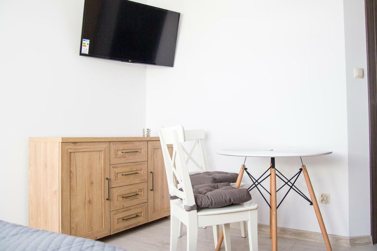 Silver Apartment *