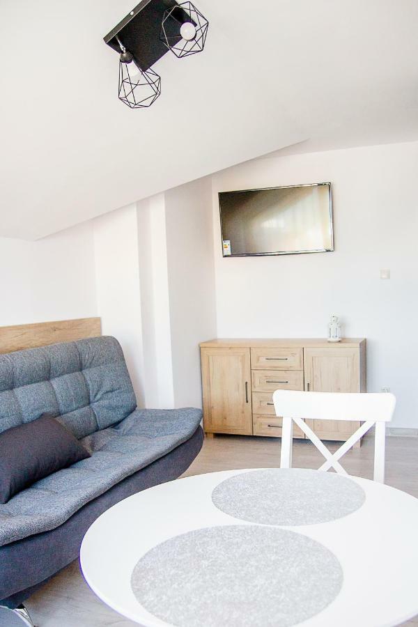 Silver Apartment